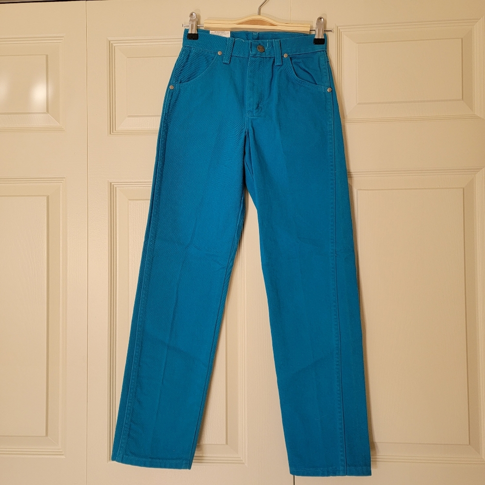 Blue vintage Wrangler girls jeans